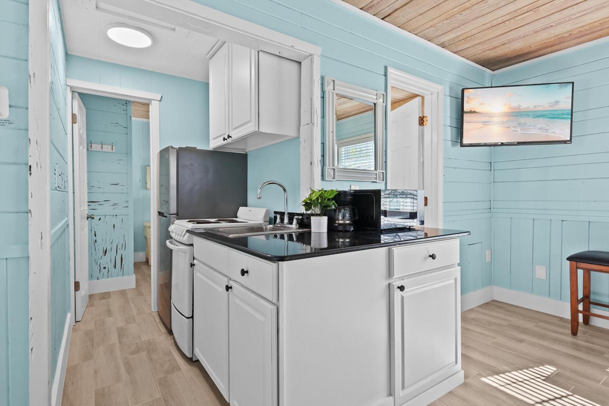 Parrot Beach Cottages Siesta Key Rum bild